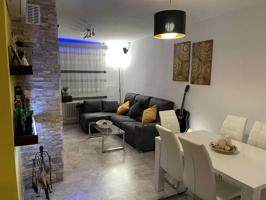 CHALET ADOSADO EN VENTA photo 0