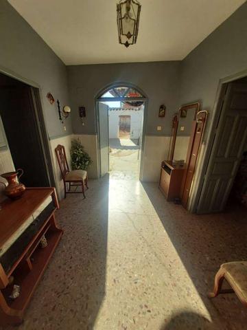 VIVIENDA DE 415M2 EN SALIDA DE LA MEMBRILLA photo 0