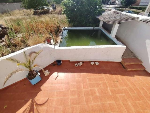 SE VENDE VIVENDA CON TERRENO DE 2.379M2 photo 0