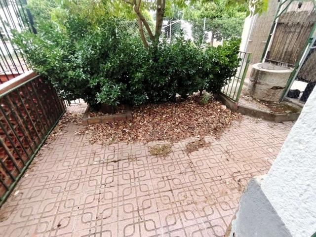 SE VENDE CASA EN EL PERAL JUNTO A LA PRADERA photo 0