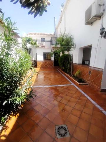 SE VENDE CASA TOTALMENTE REFORMADA EN CALLE CÓRDOBA photo 0