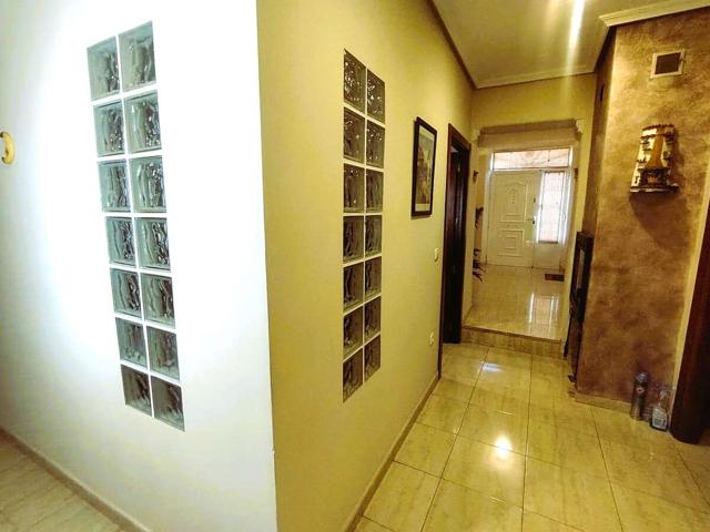 SE VENDE CASA EN PLANTA BAJA EN ESQUINA EN CALLE UNIÓN photo 0