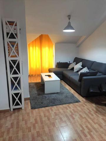 SE VENDE ÁTICO DE 2 DORMITORIOS photo 0