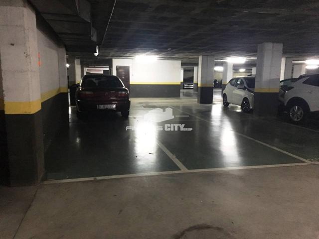 2 Plazas de parking grandes en Pineda de Mar (Pueblo Nuevo) photo 0