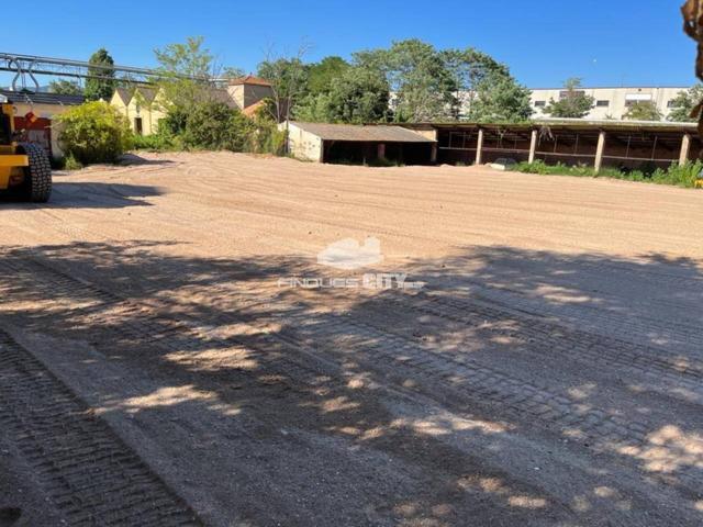 Parcela industrial en venta en Els Pavos photo 0