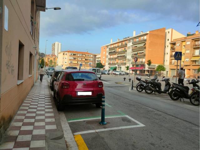 Parking para moto grande en Pueblo Nuevo, Pineda de Mar photo 0