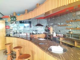 Cafeteria de 110m2, con salida de humos, terraza, Centro de Malgrat de Mar photo 0