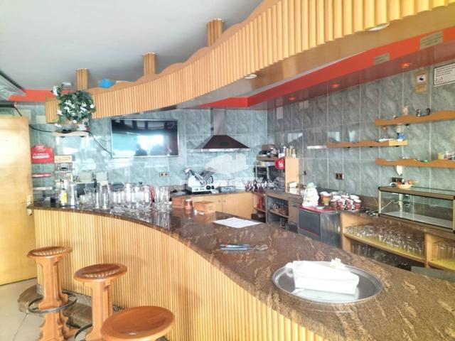 Cafeteria de 110m2, con salida de humos, terraza, Centro de Malgrat de Mar photo 0