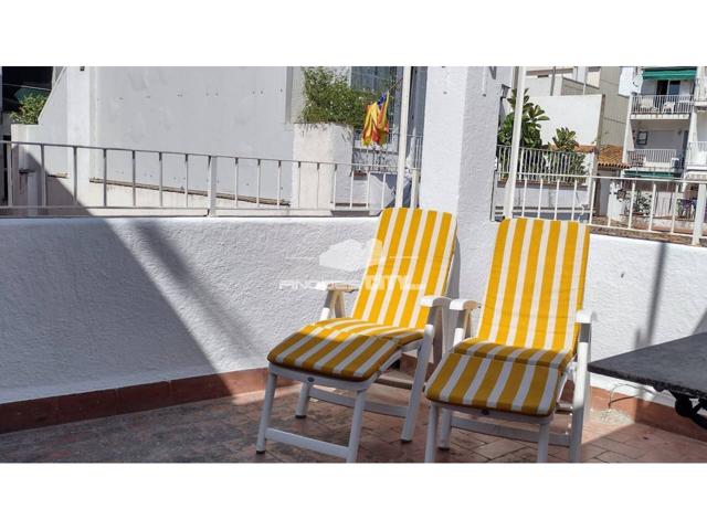 CASA CON 2 VIVIENDAS a 250 metros de la playa de Lloret photo 0