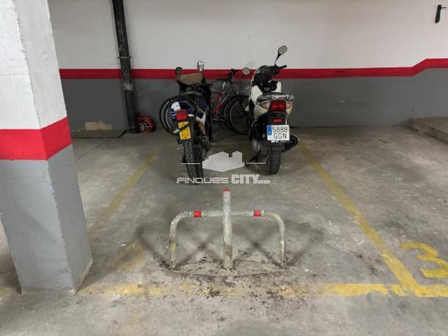 Alquiler de plaza de parking en Canet de Mar photo 0