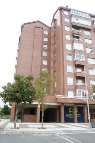 Local comercial en Venta en Vitoria Álava photo 0
