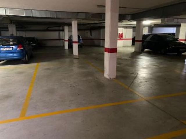 Parking coche en Venta en Vitoria ZABALGANA Álava photo 0