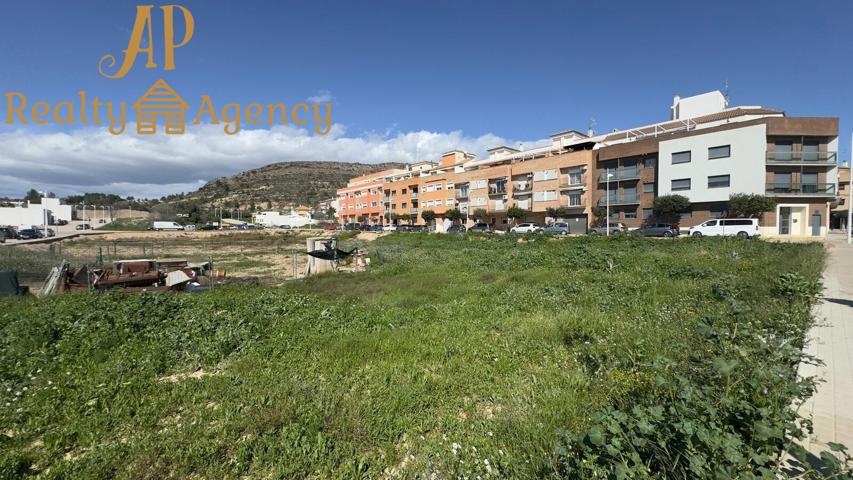 PARCELA URBANIZABLE, terreno de 269m2, en núcleo urbano de  Monserrat, Valencia. photo 0