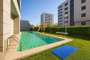 Loft de diseño en residencial con piscina; Avenida Hermanos Machado, Alfahuir. photo 0