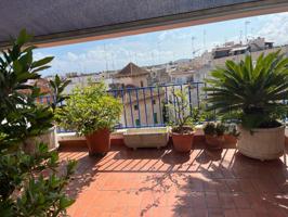 ATICO DUPLEX CON ASCENSOR Y PARKING EN EL CENTRO DE SITGES photo 0