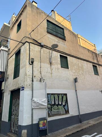 Casa en el Corazón de Sitges – Para Reformar a Tu Gusto photo 0