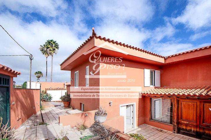 Chalet en venta en Tafira, Los Hoyos photo 0
