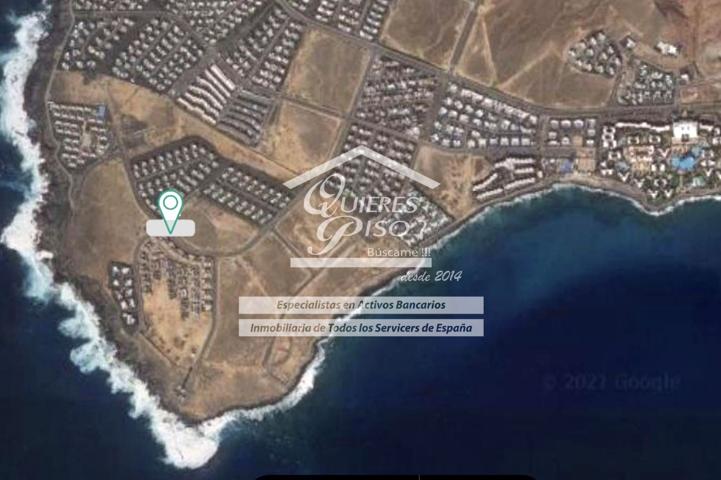 PROMOCION CON LICENCIA PARA 91 CHALETS CON PISCINA photo 0
