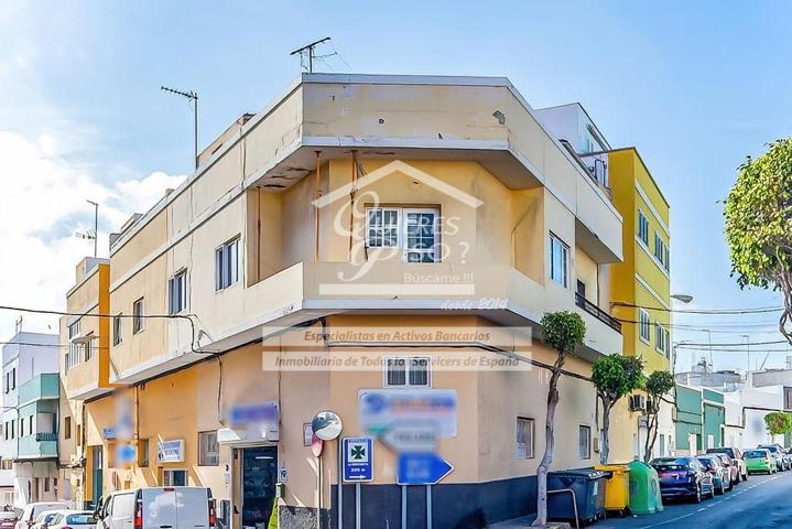 🏡 ¡Oportunidad en Telde! Vivienda con gran potencial a reformar en planta primera photo 0