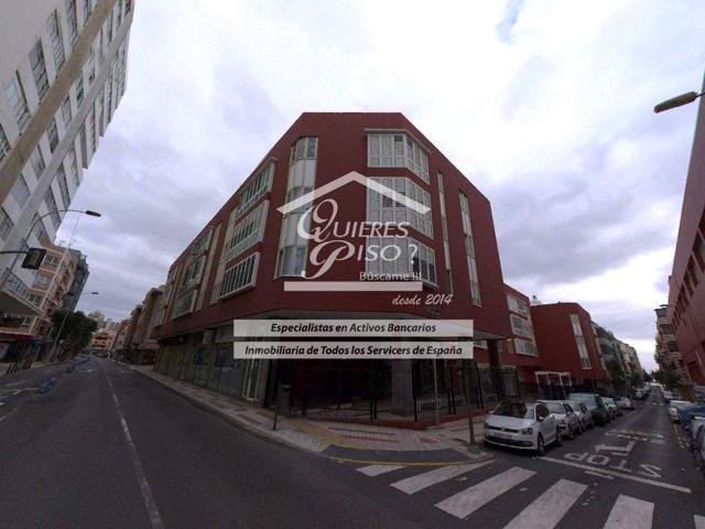 Local en Las Palmas en subasta hasta el día 15.08.2025 photo 0
