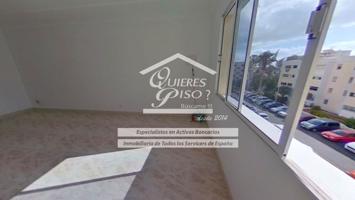 Inmueble sujeto a período de transparencia hasta el 04.09.2025....Piso 3 habitaciones!!! photo 0