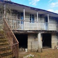 45.000€ casa rustica para reformar, Terreno 900m2 en TOEN photo 0