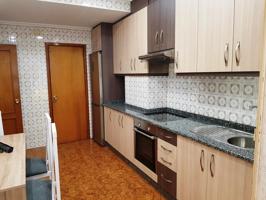 235€ habitacion rua san rosendo H4 (estacion TREN) photo 0