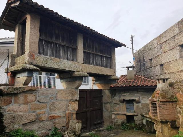 30.500€ casa de piedra 2 dor. PARA REFORMAR (taboadela) photo 0