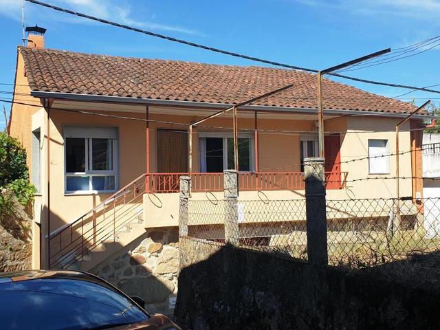 75.000€ casa 3 dormitorios con terreno en (barbadas)-ourense photo 0