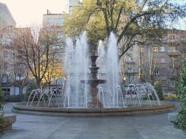 850€ Piso SIN MUEBLES, 3dor 2wc, 2garajes, centro. Parque san Lázaro 130m2- photo 0