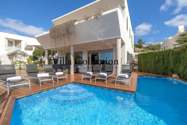 Casa en urbanización privada de 4 habitaciones en Can Pep Simo, muy cerca de Playa Talamanca photo 0