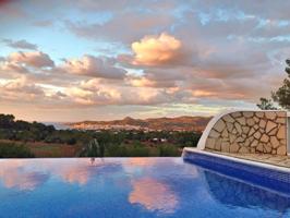 Villa con licencia turística en venta en Sant Agustín con impresionantes vistas al mar photo 0