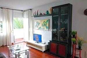 Precioso apartamento en la zona más solicitada y prestigiosa de Ibiza, al lado de Pacha. photo 0