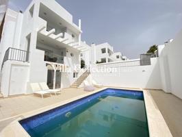 Casa de 5 habitaciones con vistas al mar en Cala Vadella, Ibiza photo 0