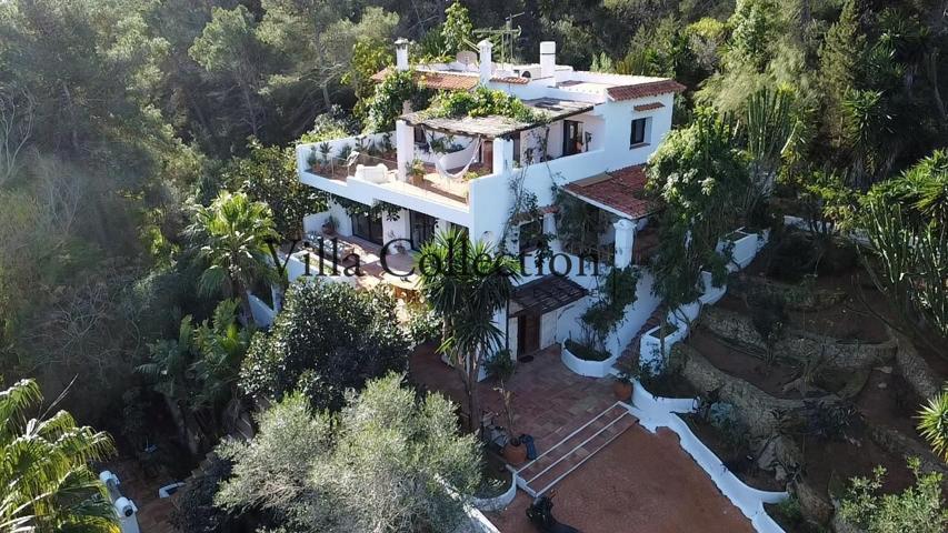 Alquiler o de temporada de Espectacular Villa con 4 habitaciones en Ibiza photo 0