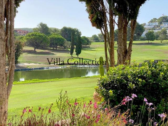 Alquiler de temporada de invierno - Hermosa casa adosada con piscina y vistas al golf en Roca Llisa, Ibiza photo 0