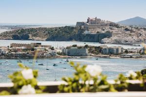Espectacular villa de 5 dormitorios con impresionantes vistas en Can Pep Simo, Ibiza photo 0