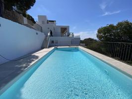 ALQUILER ANUAL - Villa de 5 dormitorios con vistas al mar en Can Pep Simo, Ibiza photo 0