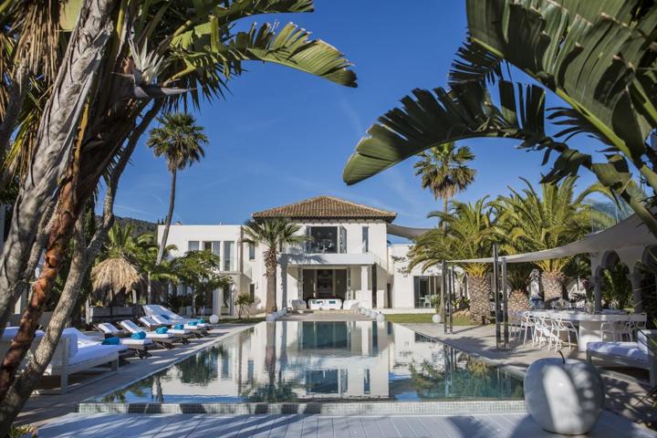 Alquiler de lujosa villa con licencia turística e increíbles vistas a Cala Jondal, Ibiza. photo 0