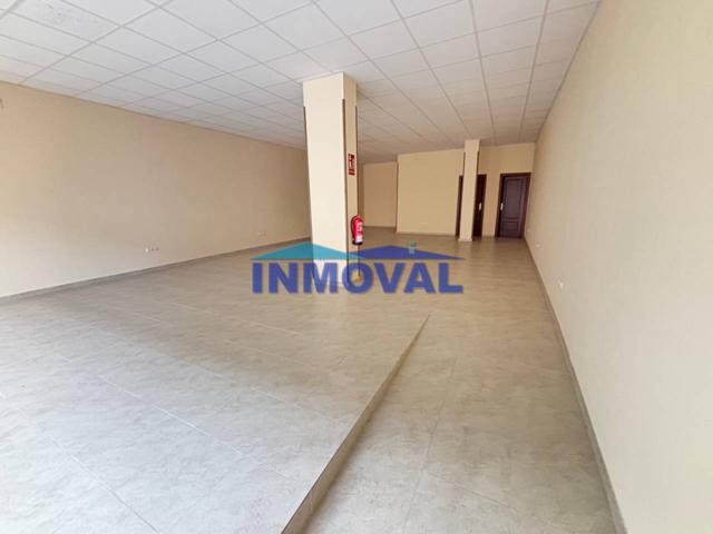 INMOVAL VENDE LOCAL JUNTO AL CENTRO DE SALUD photo 0