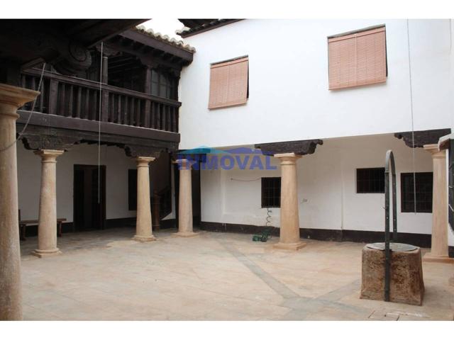 INMOVAL VENDE CASA EN VVA. DE LOS INFANTES photo 0