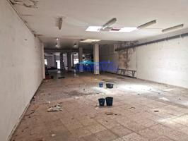 Almacén en alquiler en Valdepeñas photo 0