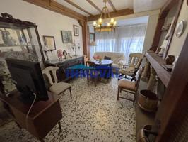 INMOVAL VENDE PISO DE DOS DORMITORIOS EN EL CENTRO DE VALDEPEÑAS photo 0