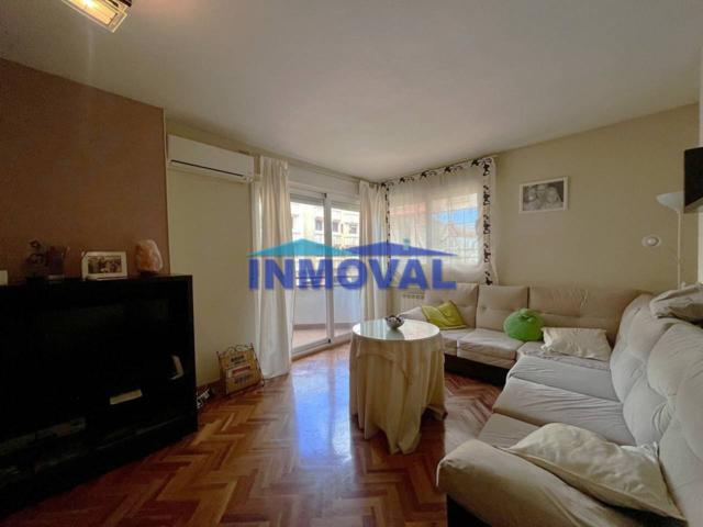 INMOVAL VENDE PISO EN EL CENTRO DE VALDEPEÑAS photo 0