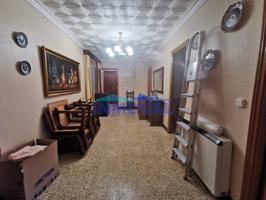 PISO EN VENTA DE CUATRO DORMITORIOS EN ZONA VERACRUZ photo 0