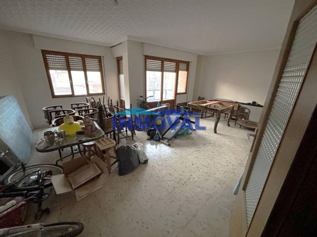 INMOVAL VENDE PISO CÉNTRICO PARA REFORMAR photo 0