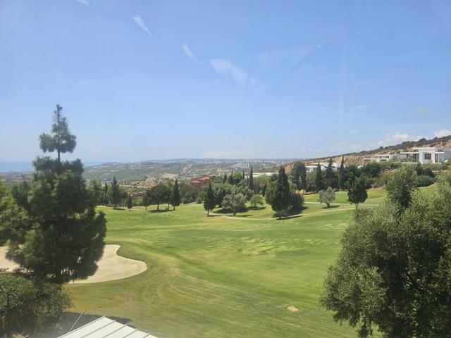 Magnífico apartamento de 3 dormitorios con vistas al mar y al golf – Hacienda Casares photo 0