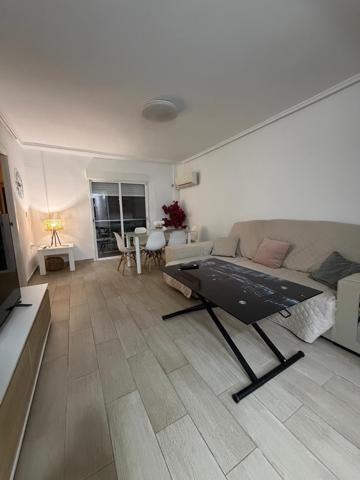 APARTAMENTO REFORMADO EN LA PLAYA photo 0