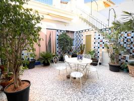 ¡¡¡ Amplia vivienda en Burjassot con doble terraza, garaje y trastero ¡¡¡ photo 0
