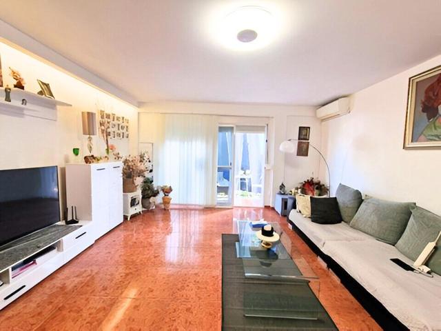 🌟 Tu nuevo hogar en el corazón de Sueca: amplitud, confort y luz natural 🌟 photo 0